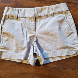 LOFT Women's Cream Shorts